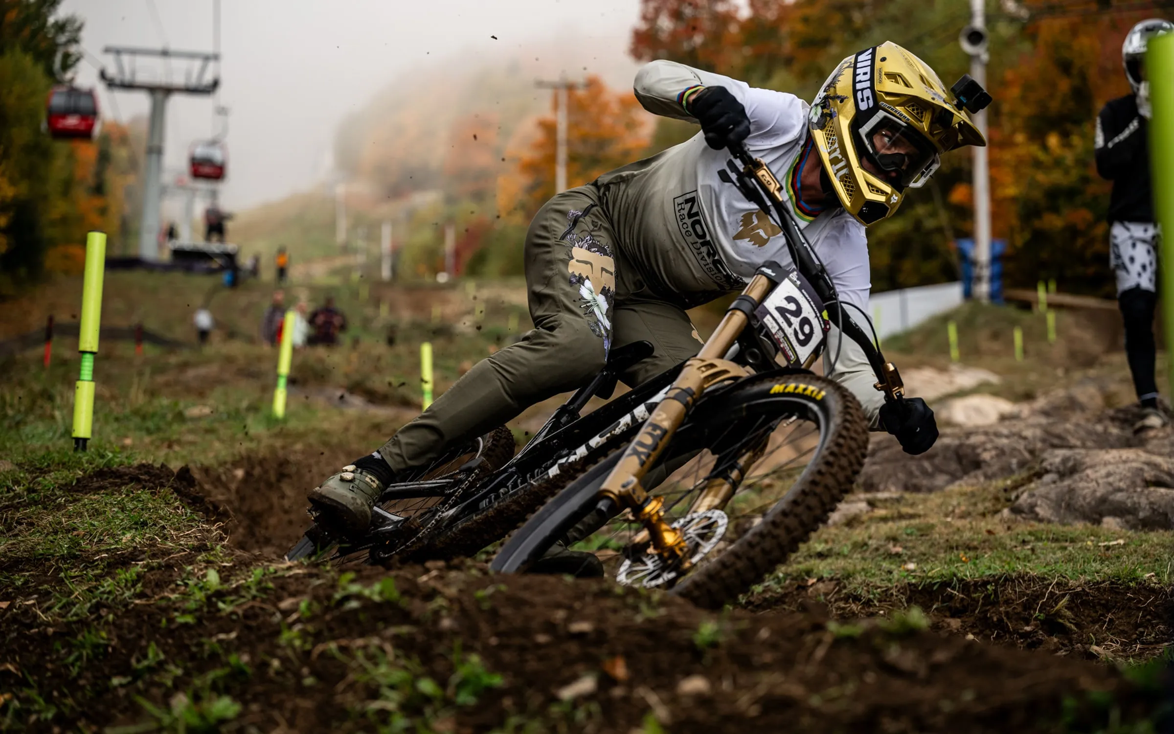 Greg Minnaar cornering through autumn loam at Mont-Sainte-Anne